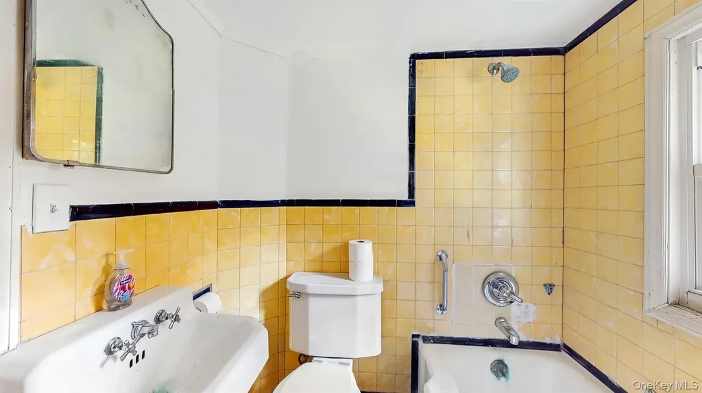 42 Juniper Hill Road White Plains NY 10607