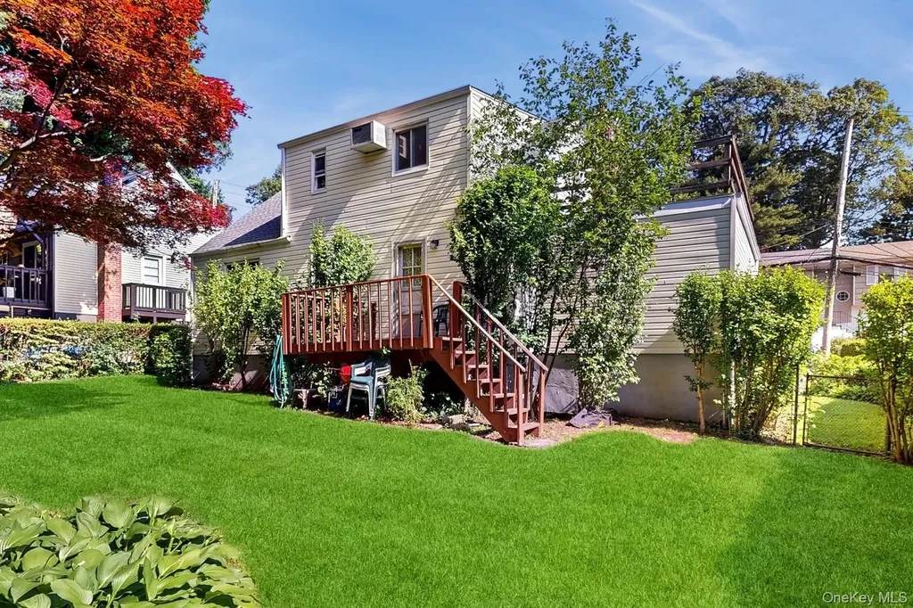 42 Juniper Hill Road White Plains NY 10607