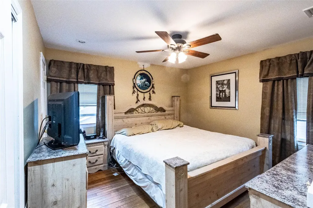 134 Jean Road West Islip NY 11795