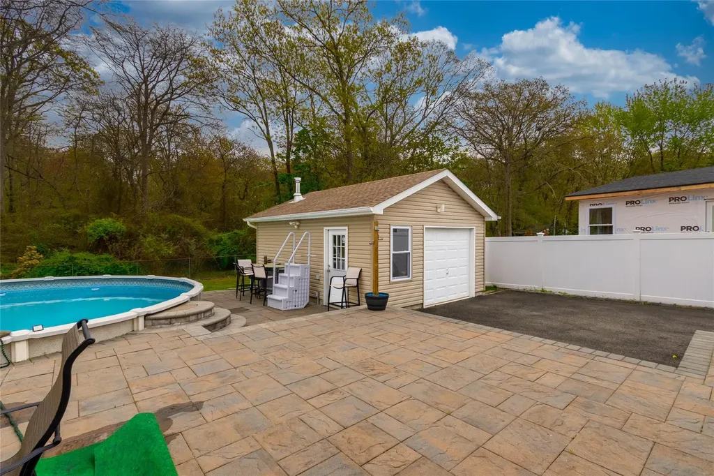 134 Jean Road West Islip NY 11795