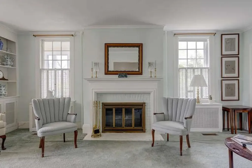76 Argyle Avenue Babylon NY 11702