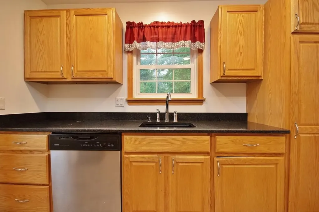 135 Cottage Road Carmel NY 10512