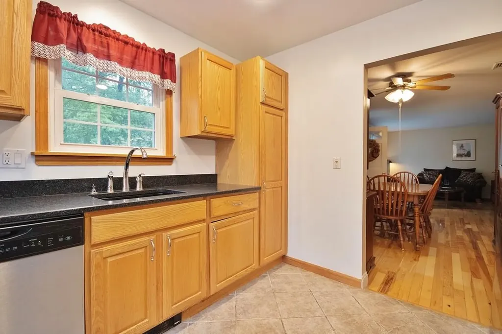 135 Cottage Road Carmel NY 10512
