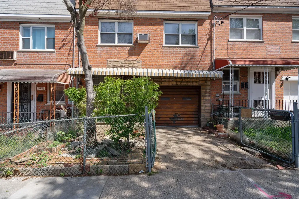 15505 59th Avenue Flushing NY 11355
