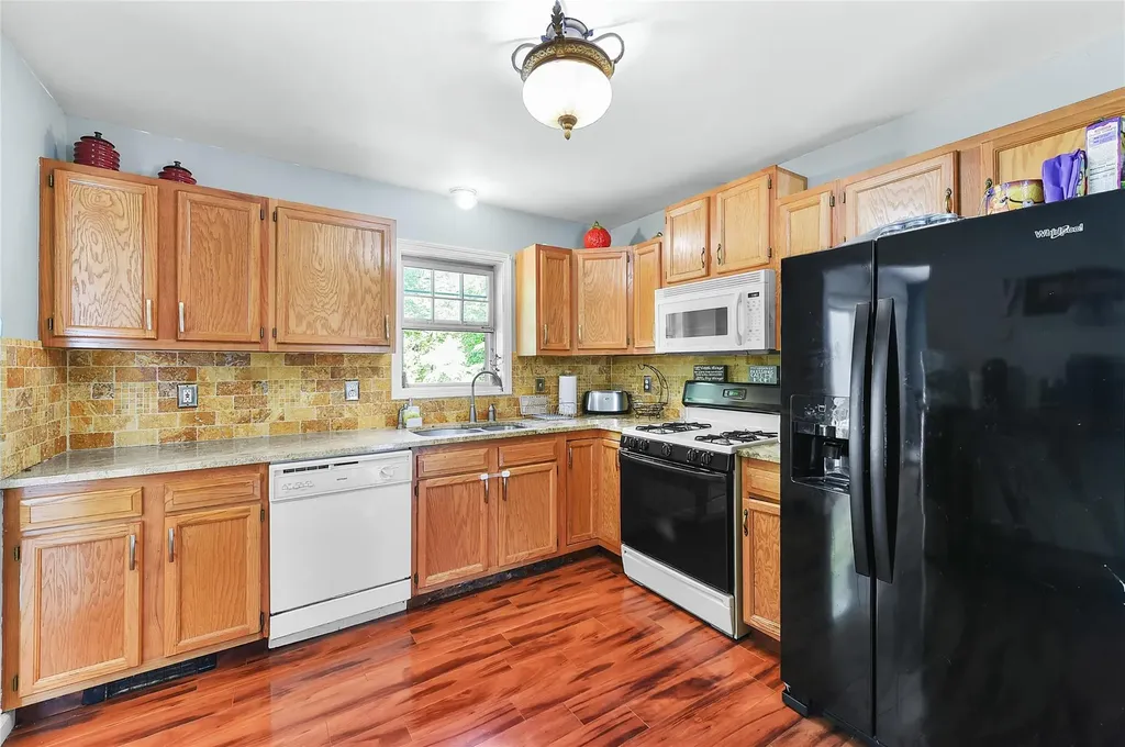 15 Brook Road Walden NY 12586