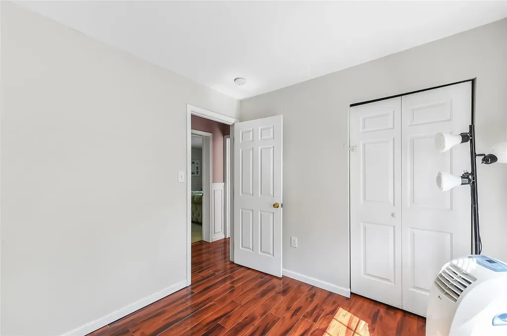 15 Brook Road Walden NY 12586