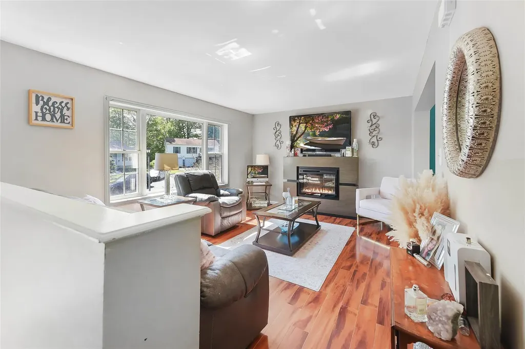 15 Brook Road Walden NY 12586