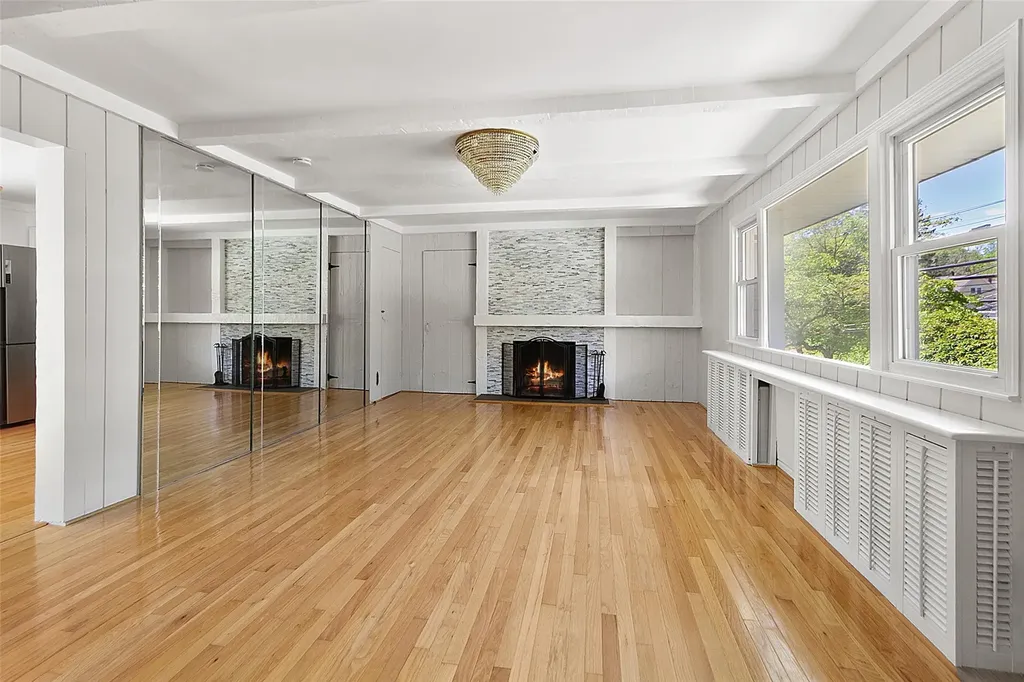 202 W Main Street Mount Kisco NY 10549