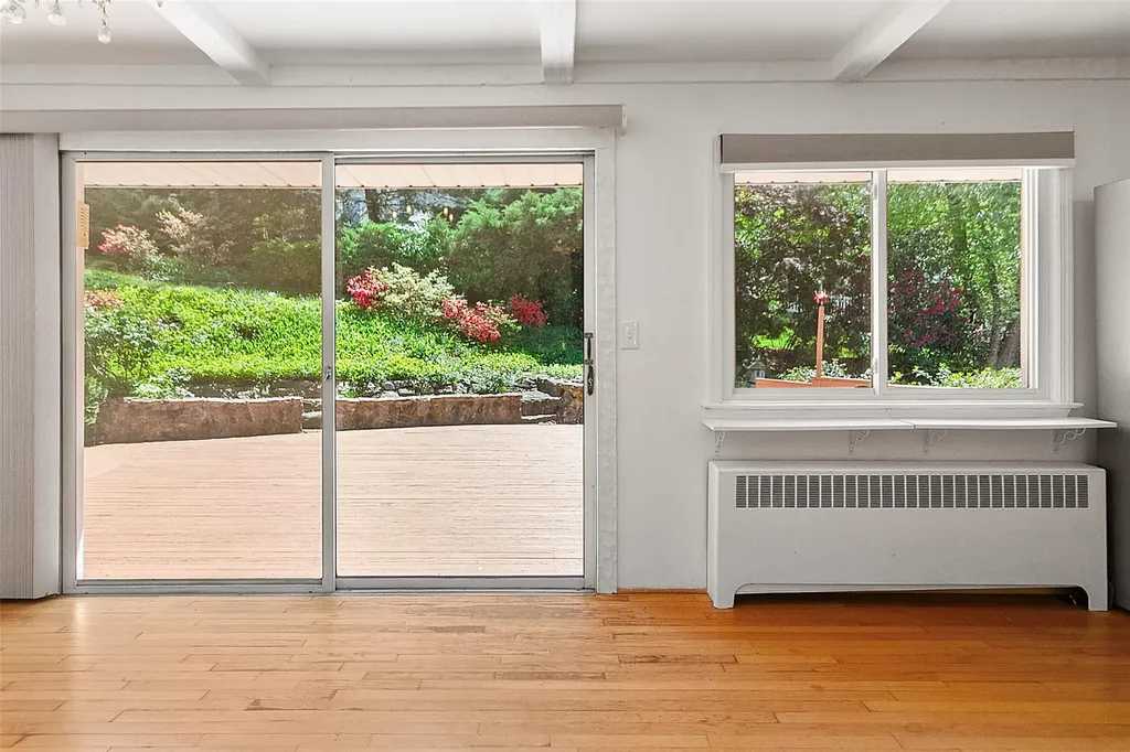 202 W Main Street Mount Kisco NY 10549