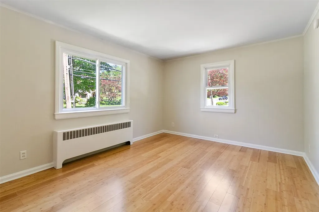 202 W Main Street Mount Kisco NY 10549