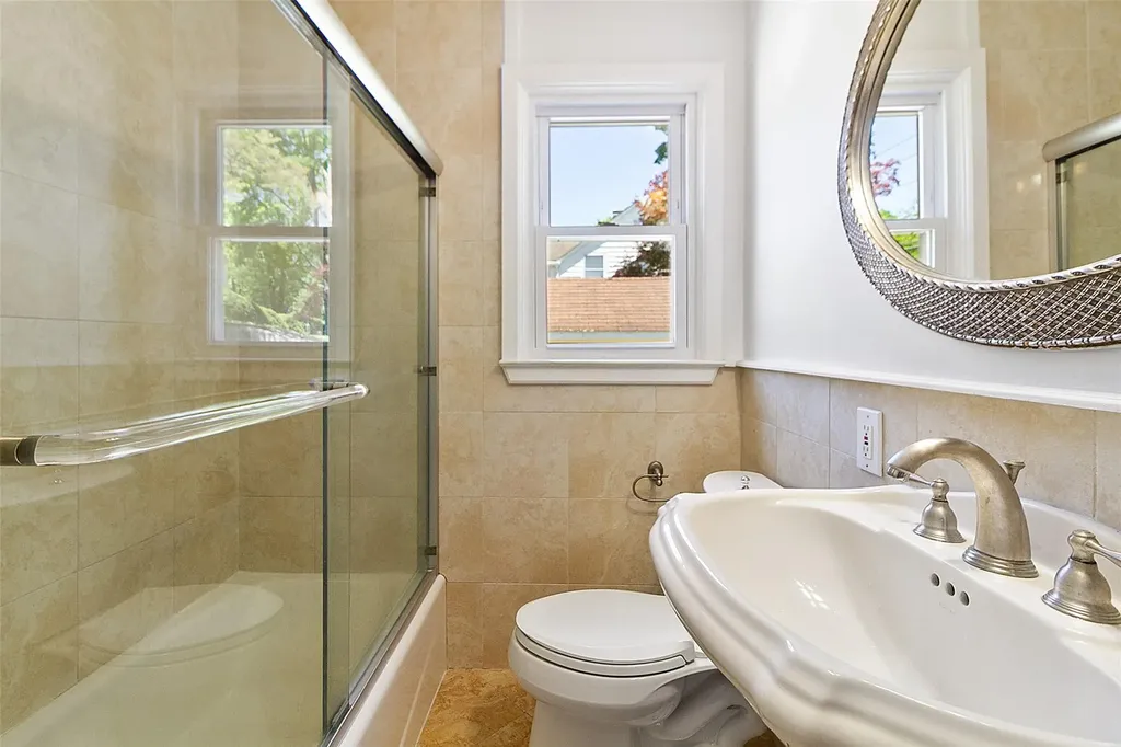 202 W Main Street Mount Kisco NY 10549
