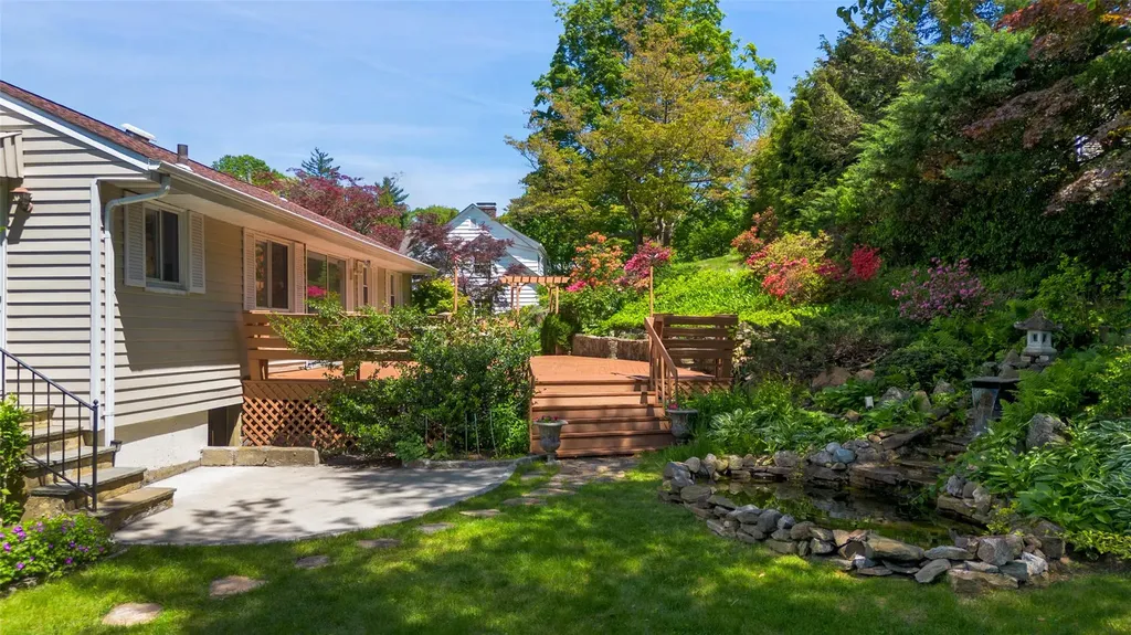 202 W Main Street Mount Kisco NY 10549