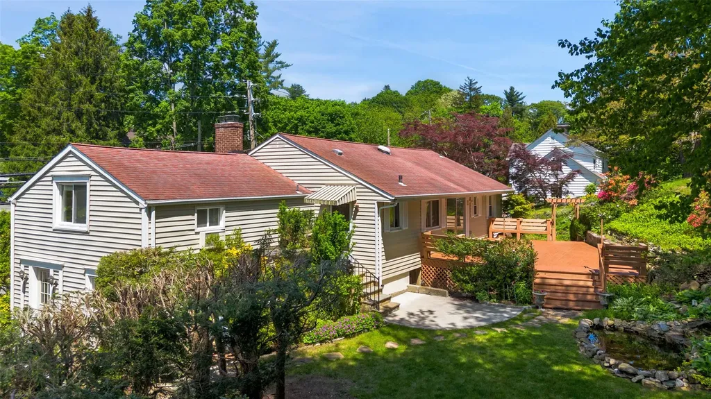 202 W Main Street Mount Kisco NY 10549