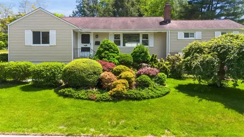 202 W Main Street Mount Kisco NY 10549