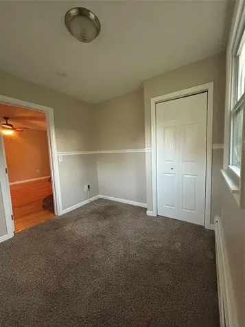 32 Lawrence Road Hyde Park NY 12538