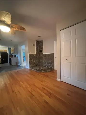 32 Lawrence Road Hyde Park NY 12538