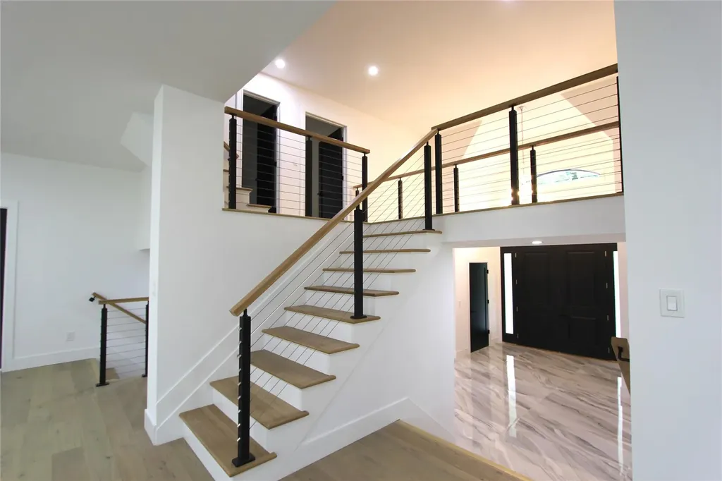 480 Vanderbilt Parkway Dix Hills NY 11746