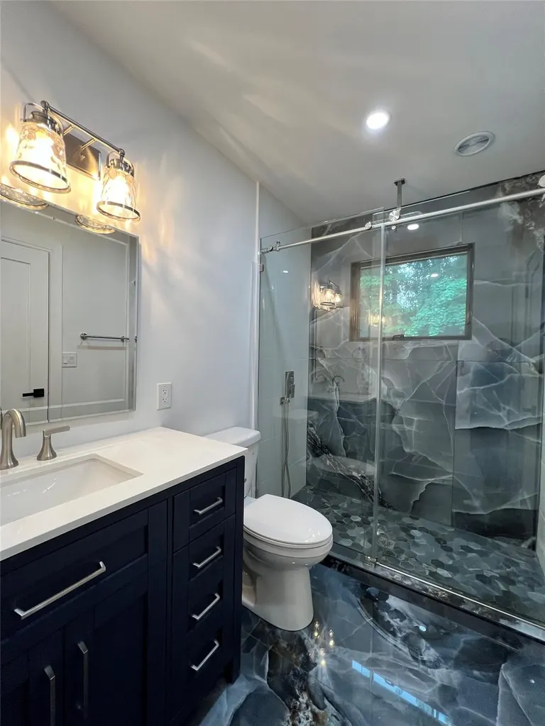 480 Vanderbilt Parkway Dix Hills NY 11746