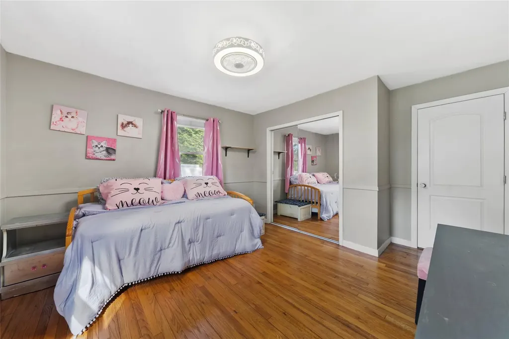 10 Lynch Lane Smithtown NY 11787