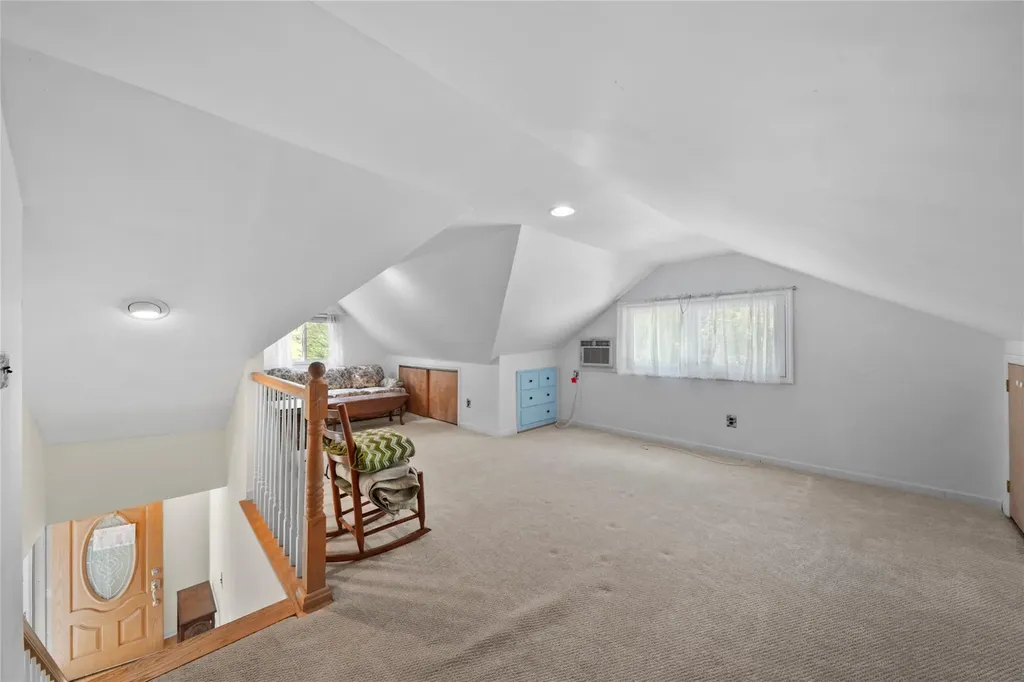 10 Lynch Lane Smithtown NY 11787