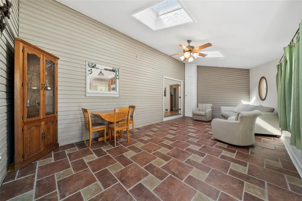 10 Lynch Lane Smithtown NY 11787
