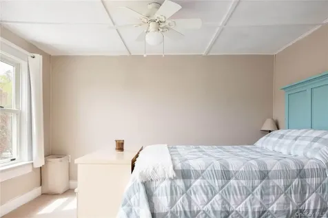 416 West Street Greenport NY 11944