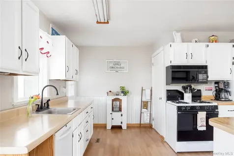 416 West Street Greenport NY 11944