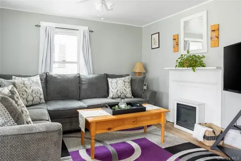 416 West Street Greenport NY 11944