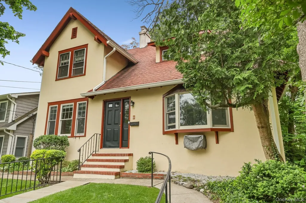 20 Sarles Lane Pleasantville NY 10570