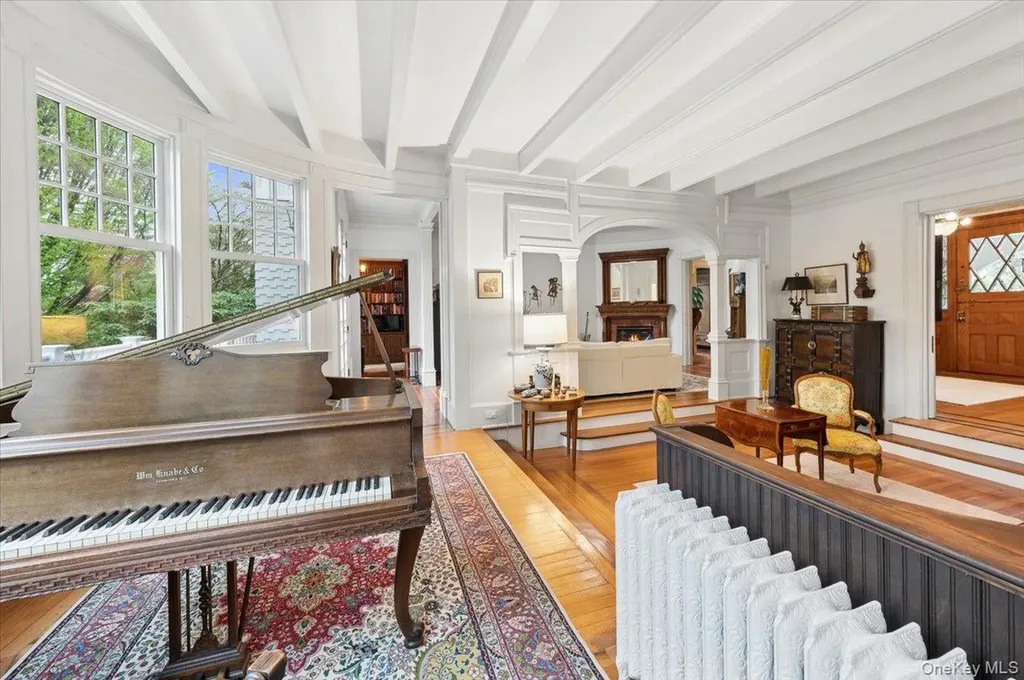 69 Prospect Avenue Larchmont NY 10538