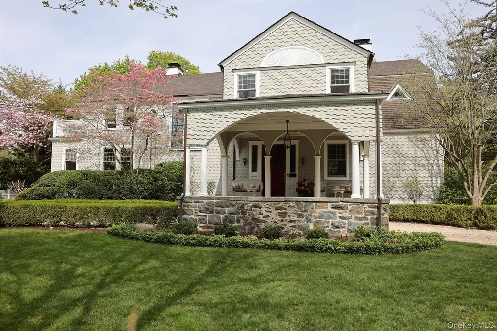 69 Prospect Avenue Larchmont NY 10538