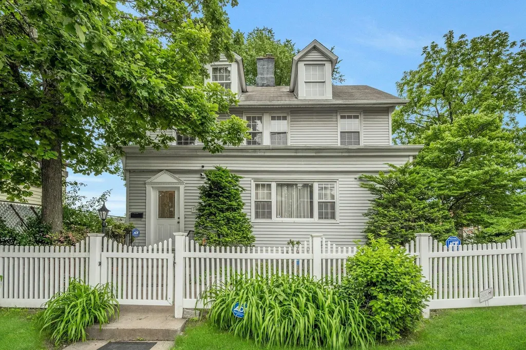 3014 Baisley Avenue Bronx NY 10461
