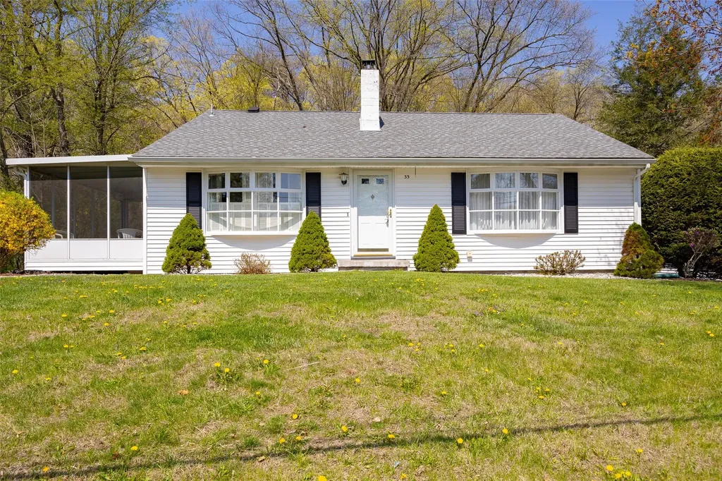 33 Homer Place Poughkeepsie NY 12603