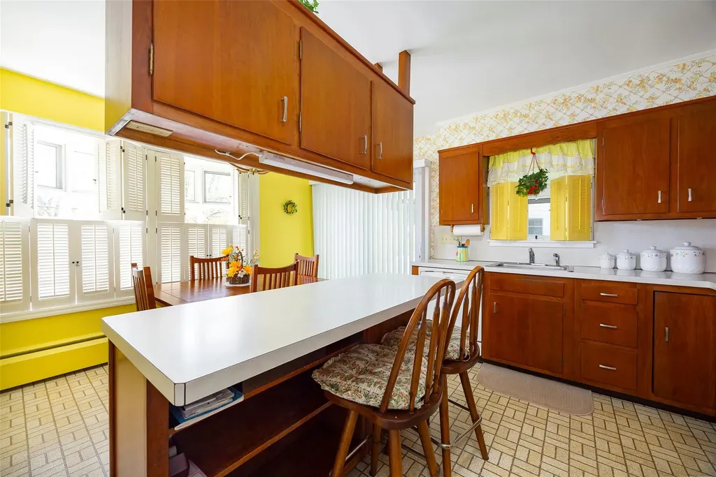 33 Homer Place Poughkeepsie NY 12603