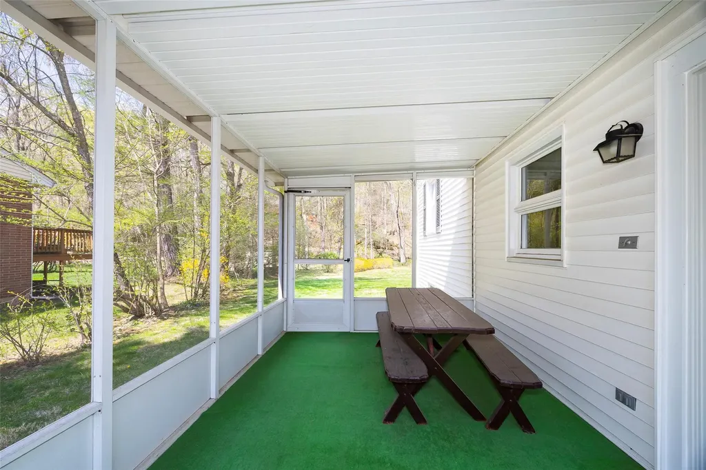 33 Homer Place Poughkeepsie NY 12603