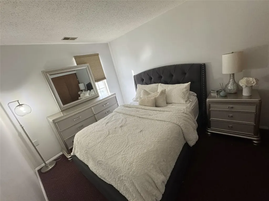 3102 Whispering Hills Chester NY 10918