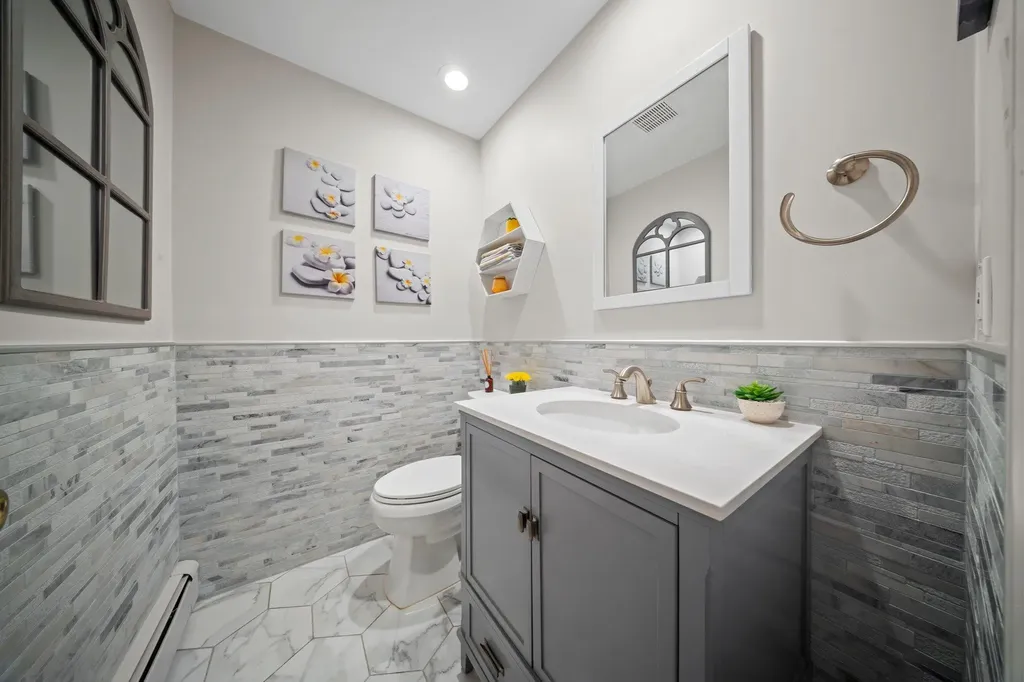 1620 East Drive Merrick NY 11566