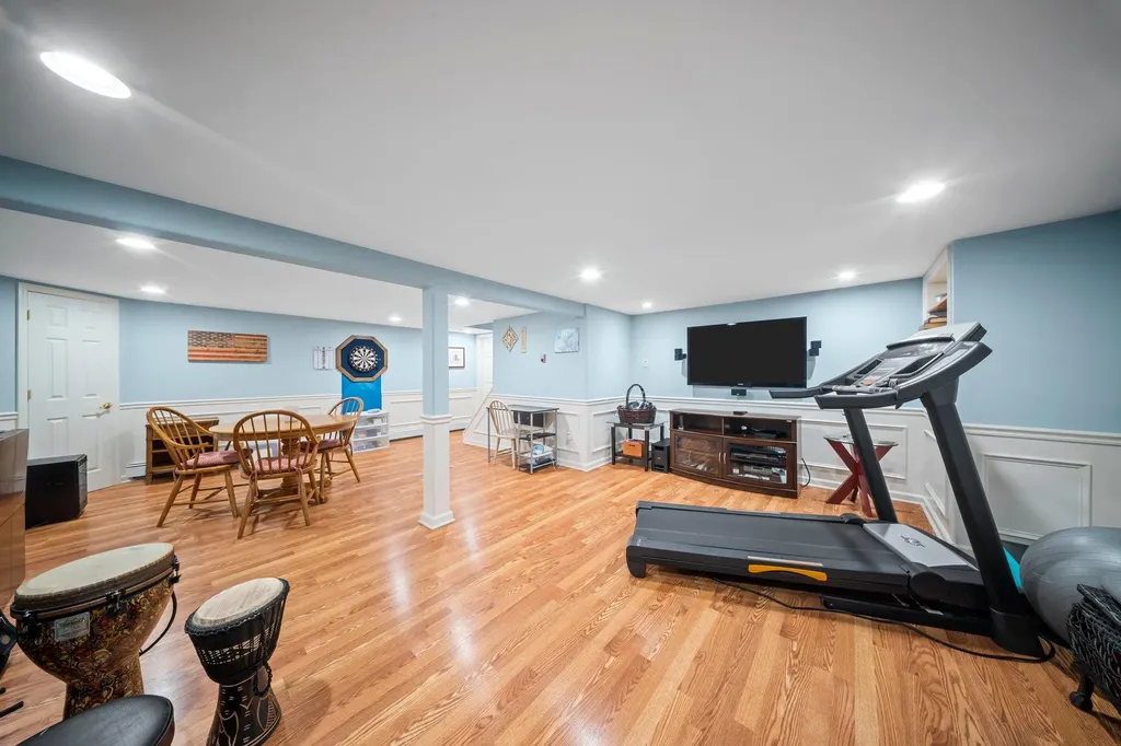 1620 East Drive Merrick NY 11566