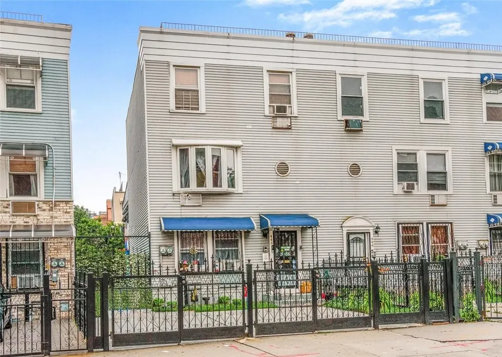 446 E 146th Street Bronx NY 10455