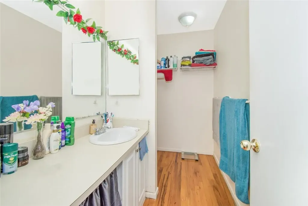 446 E 146th Street Bronx NY 10455