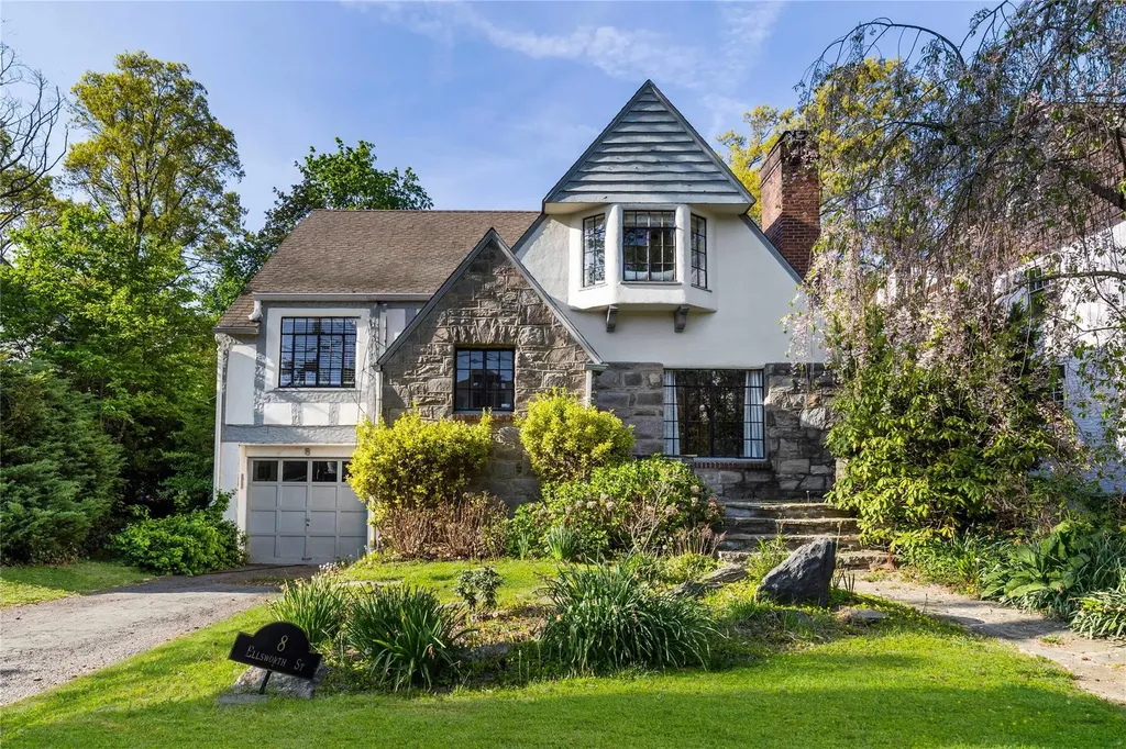 8 Ellsworth Street Rye NY 10580