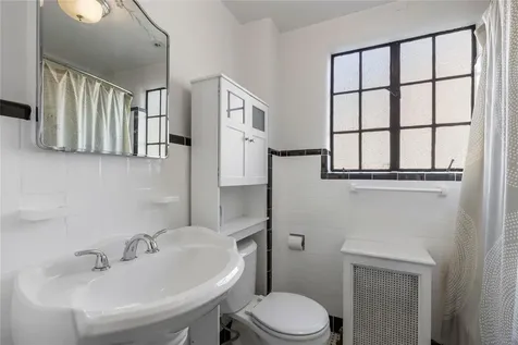 8 Ellsworth Street Rye NY 10580