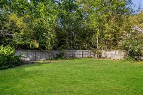 8 Ellsworth Street Rye NY 10580