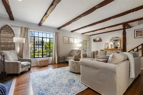 8 Ellsworth Street Rye NY 10580