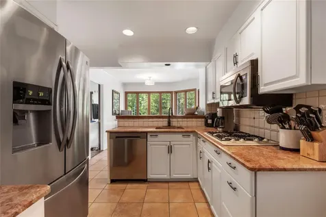 8 Ellsworth Street Rye NY 10580