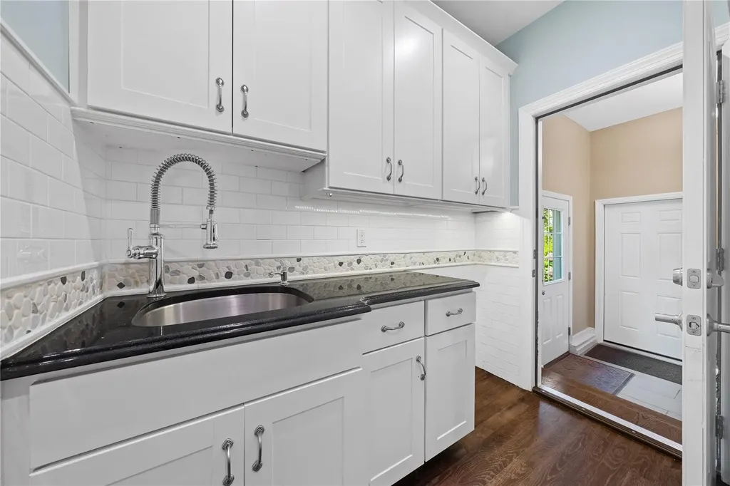 2971 N Wading River Road Wading River NY 11792