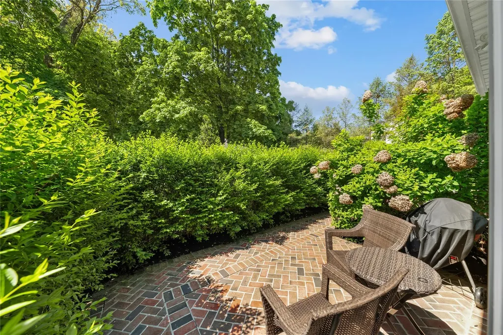 2971 N Wading River Road Wading River NY 11792