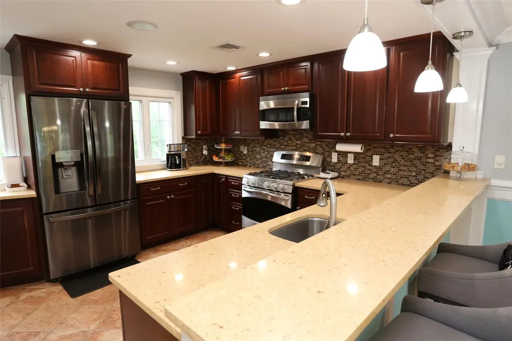 125 Kings Highway Congers NY 10920