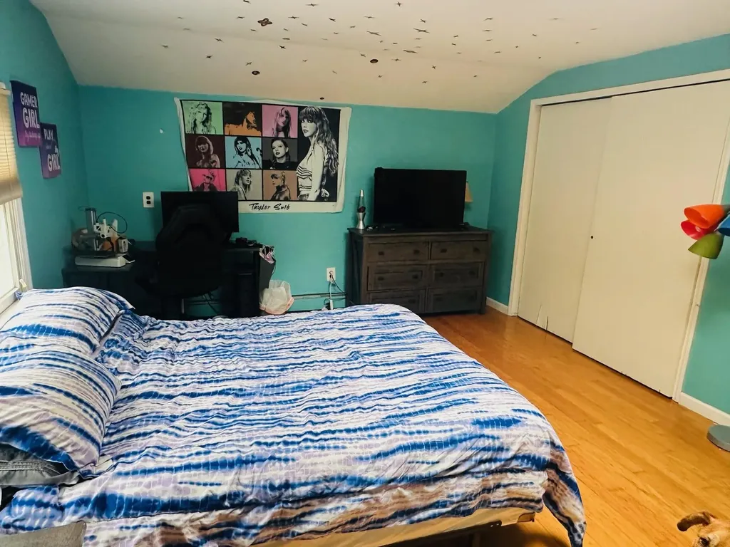 11 Mooney Pond Road Coram NY 11727