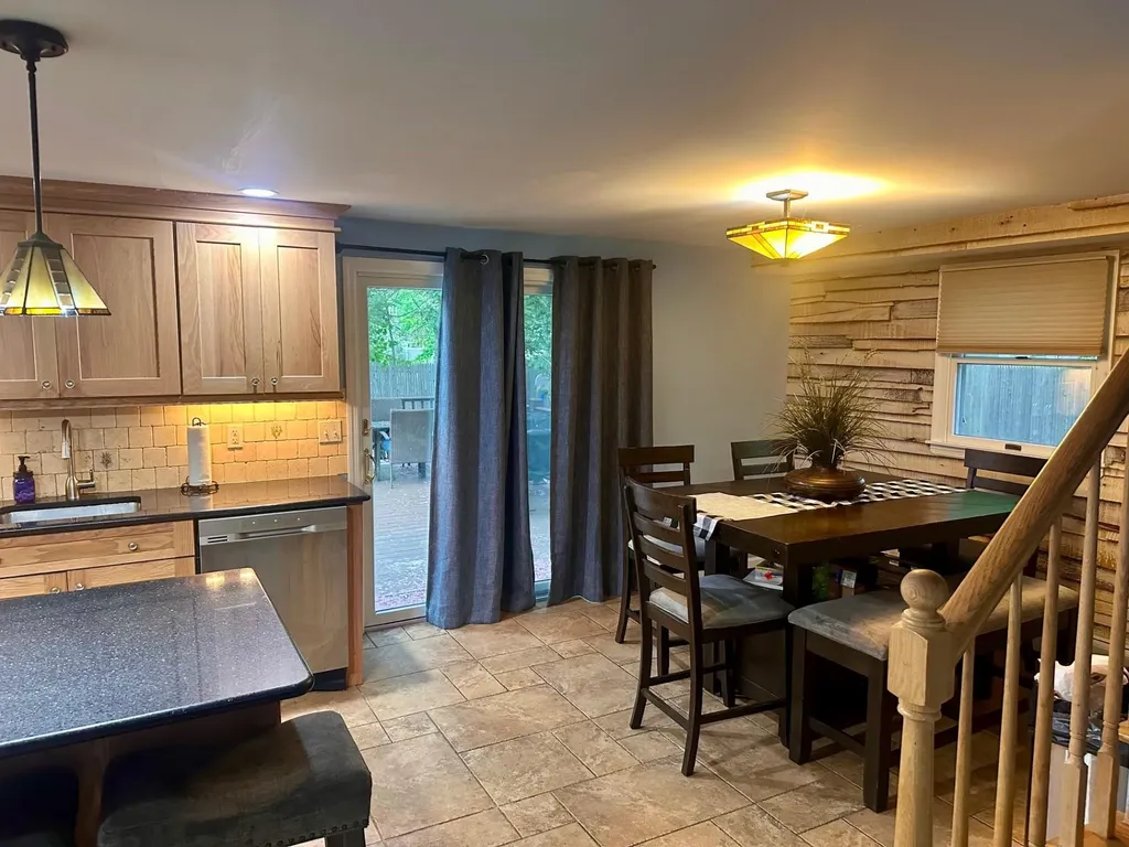 11 Mooney Pond Road Coram NY 11727